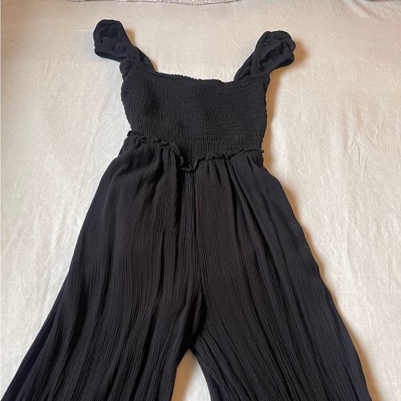 Urban Outfitters “Nova” smocked wide leg jumpsuit - Picture 4 of 8